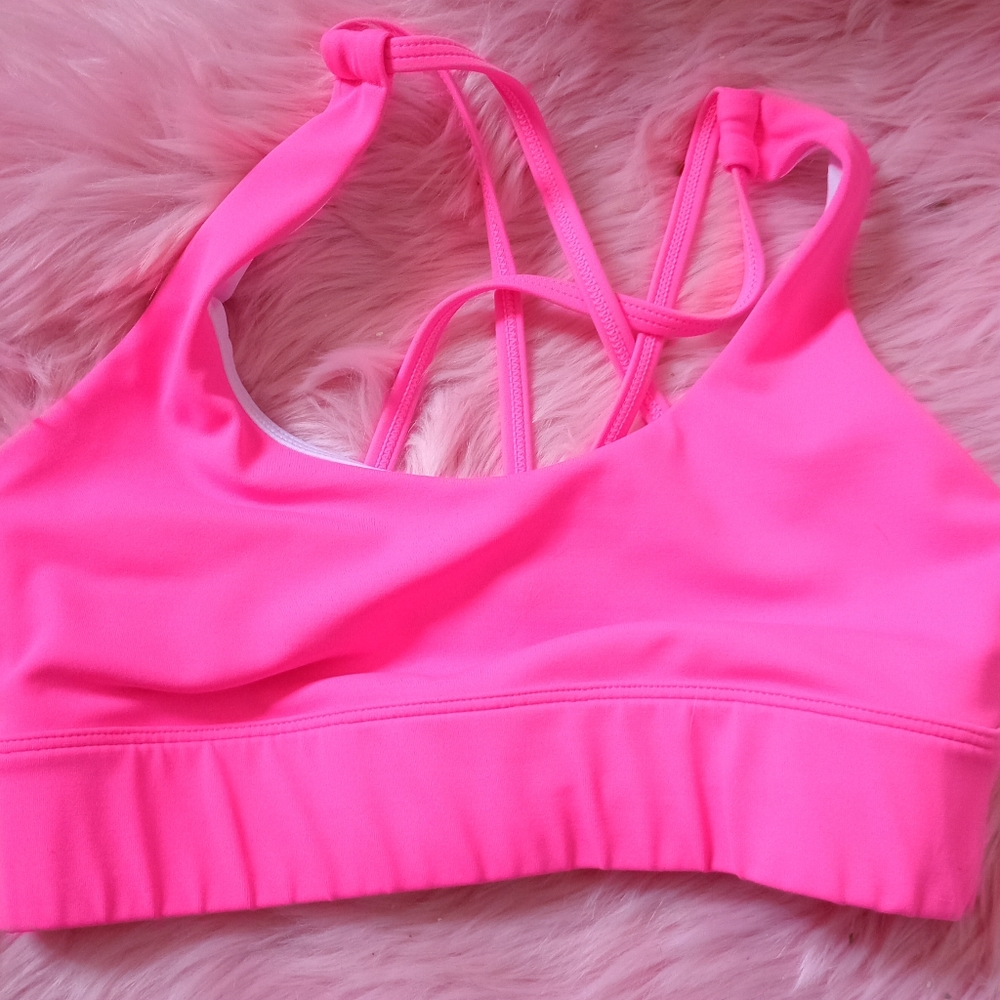 Zyia hot pink light and tight bra in XS.